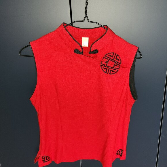Traditional Chinese Style Top - Picture 1 of 5